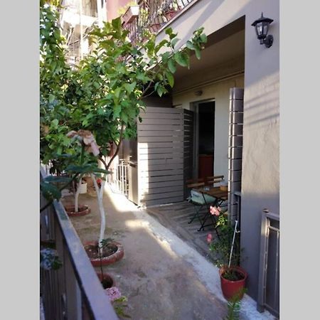 "Amelie" - Kalamata Centre Family Apartment Экстерьер фото