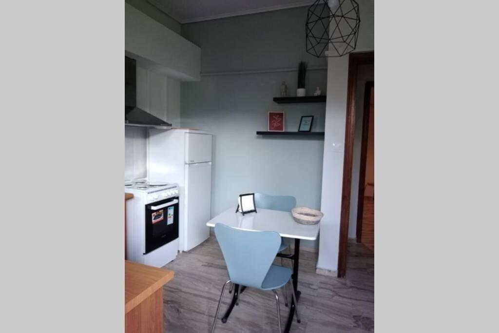 "Amelie" - Kalamata Centre Family Apartment Экстерьер фото